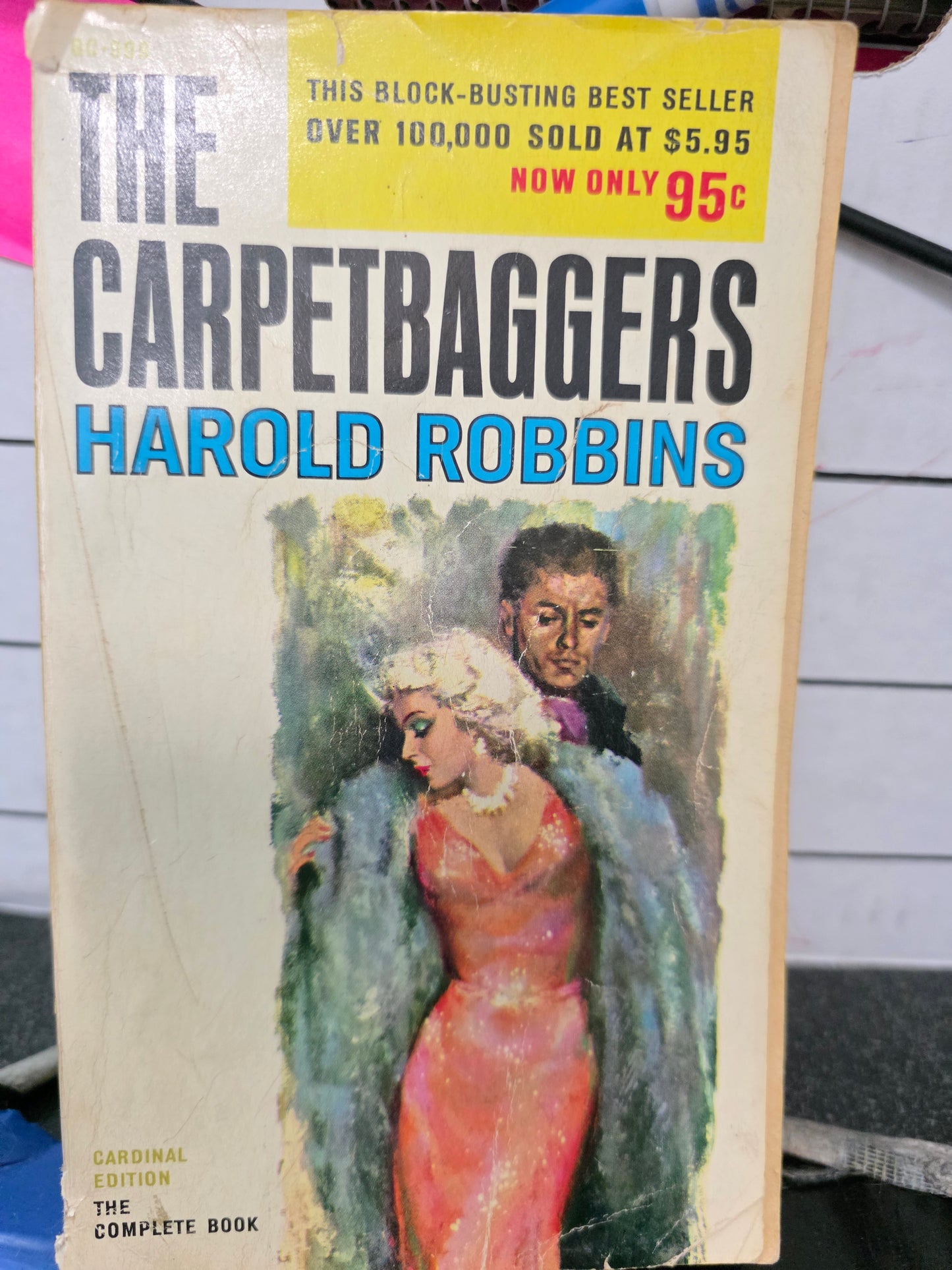 The Carpetbaggers by Harold Robbins -USED GF
