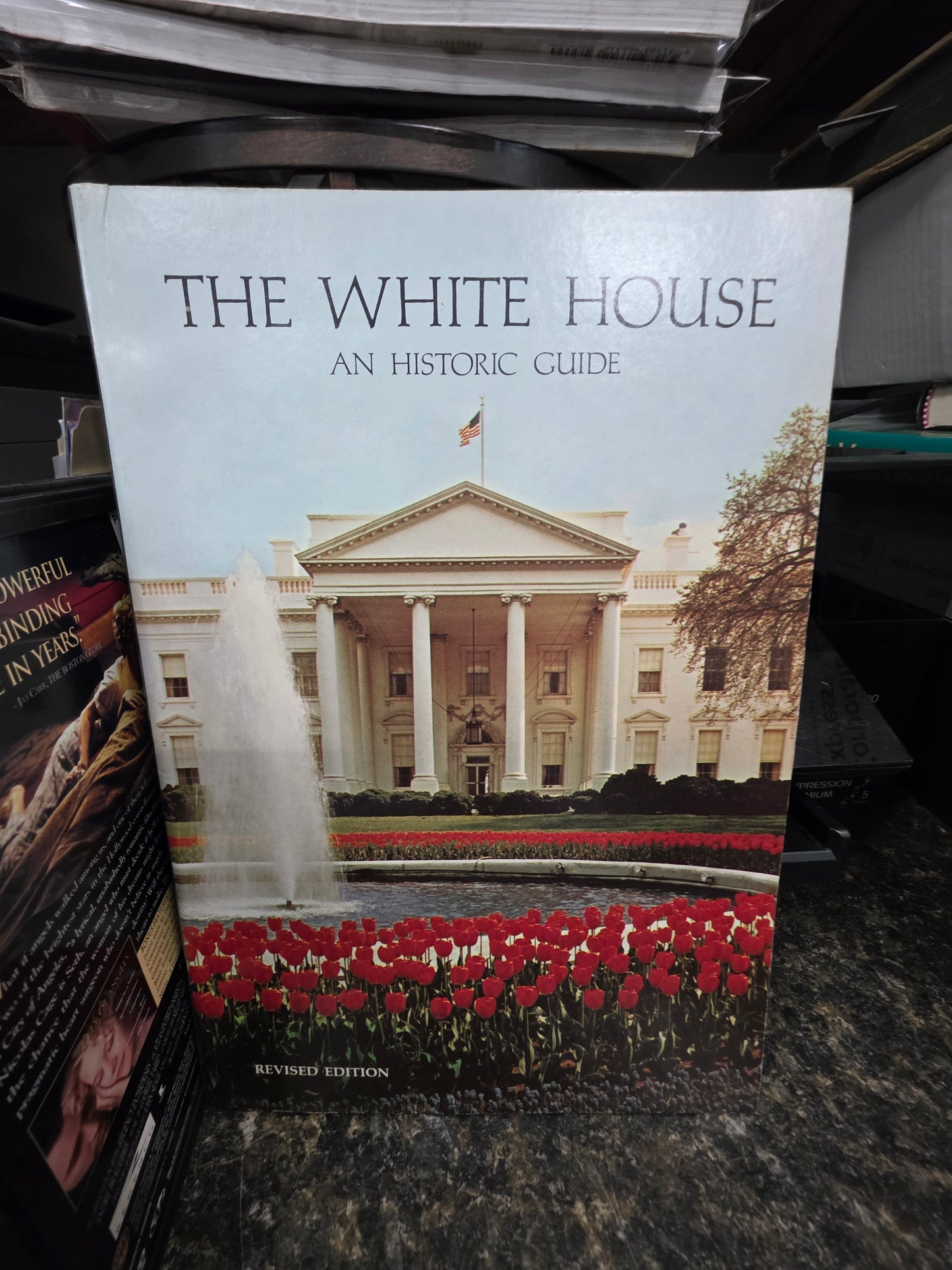 THE WHITE HOUSE A HISTORIC GUIDE-1975- GOOD -TRA