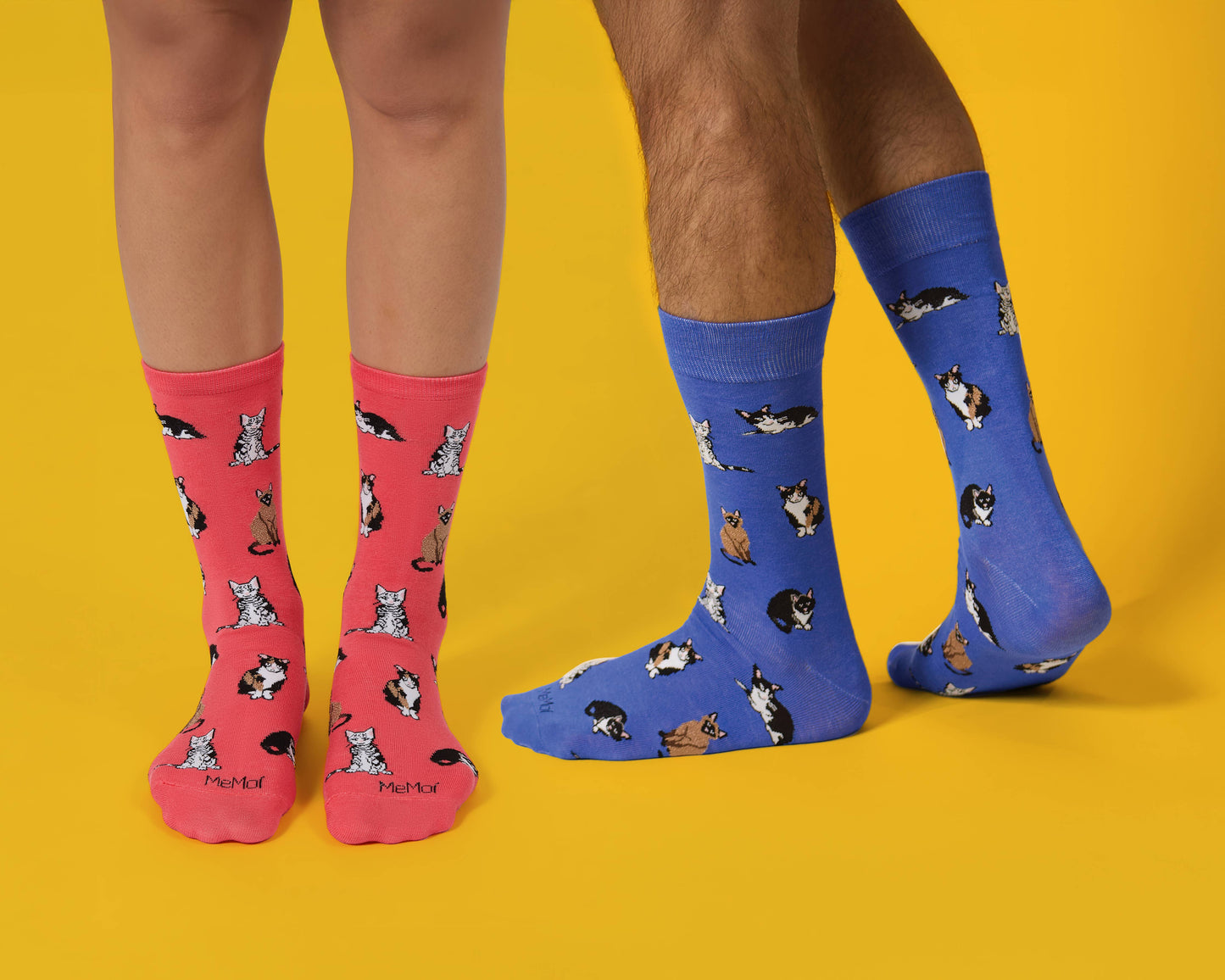 Women's Multi Cat Breed Bamboo Crew Socks: Melon / 9-11