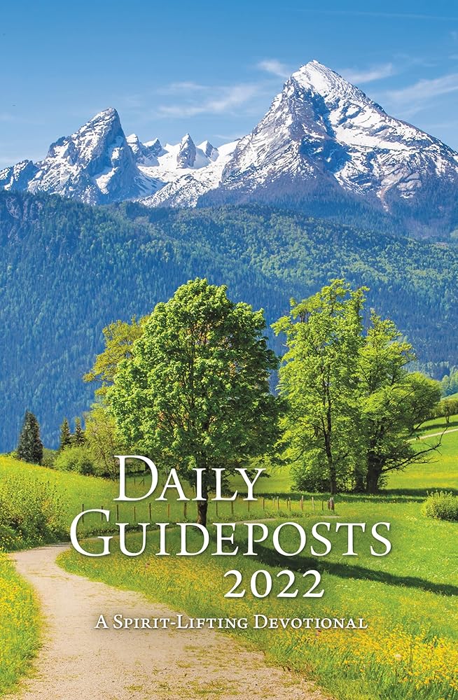 Daily Guideposts 2022: A Spirit-Lifting Devotional cover image